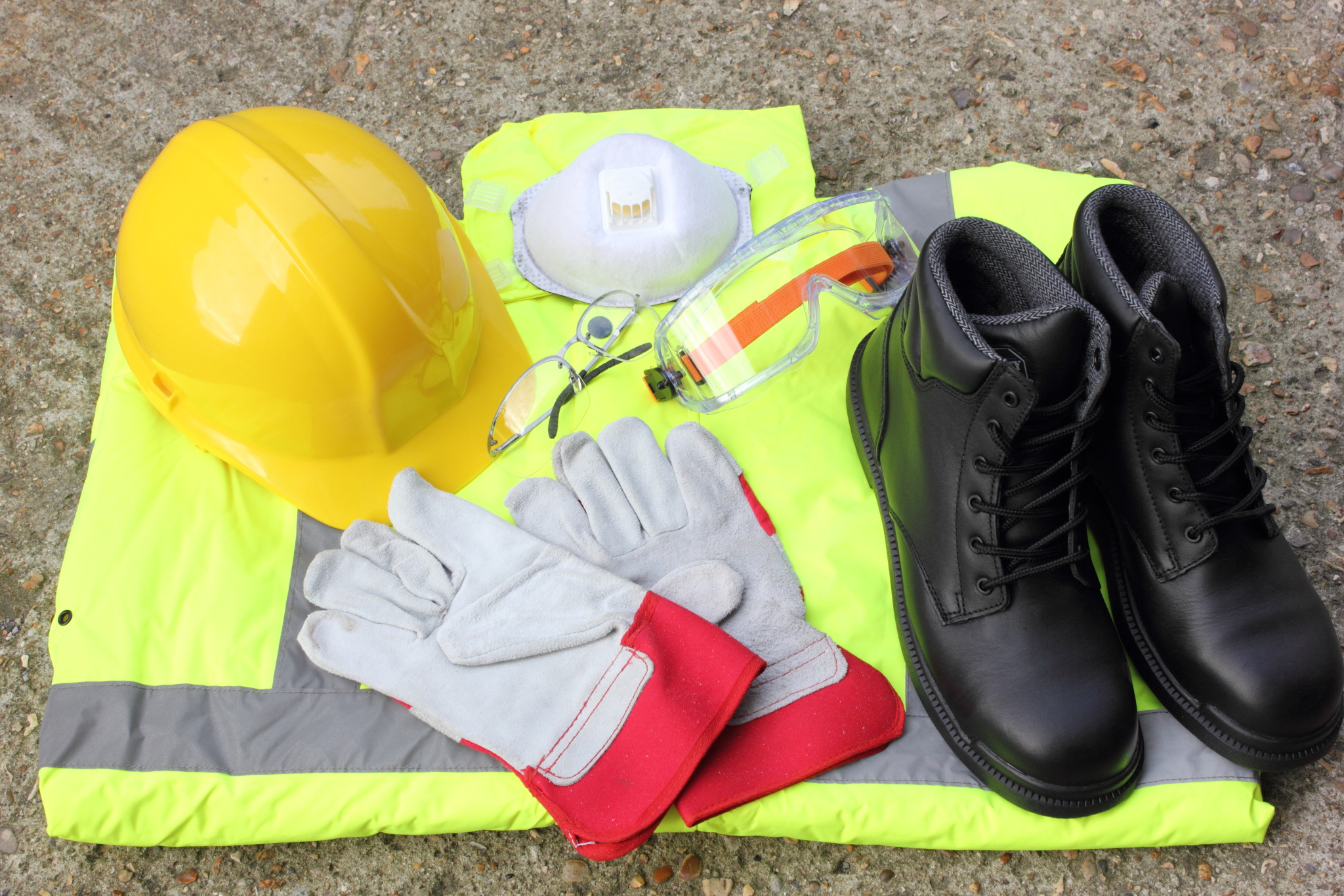 Consumer Goods Manufacturer Repositions $500,000 of Over-Forecasted Inventories to Personal Protective Equipment