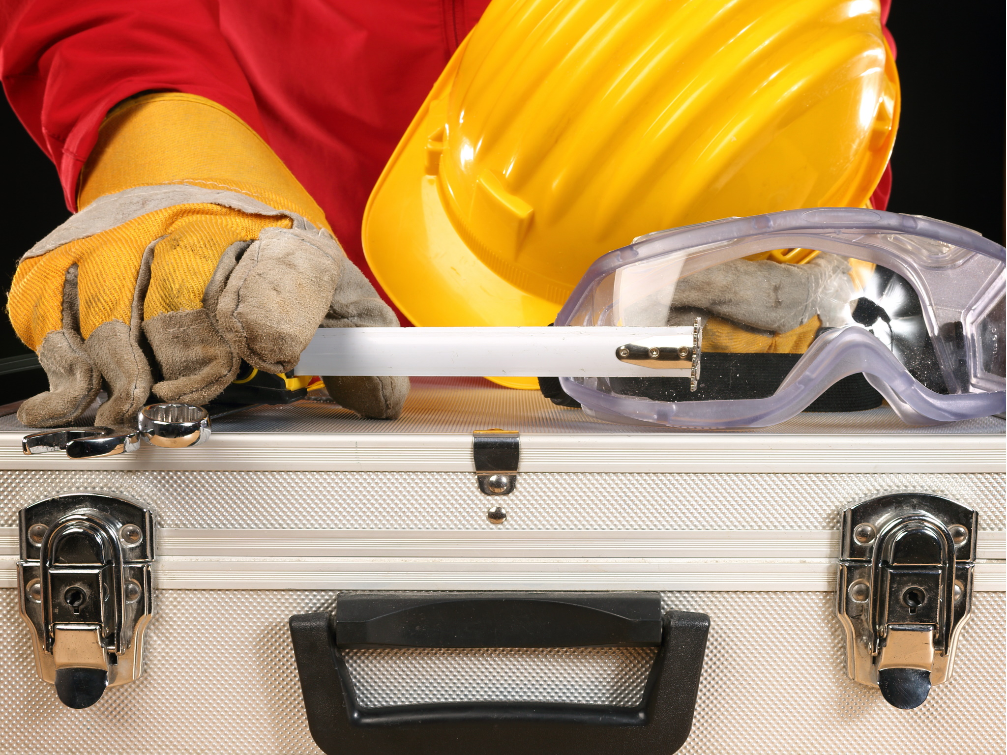 Consumer Goods Manufacturer Repositions $500,000 of Over-Forecasted Inventories to Personal Protective Equipment