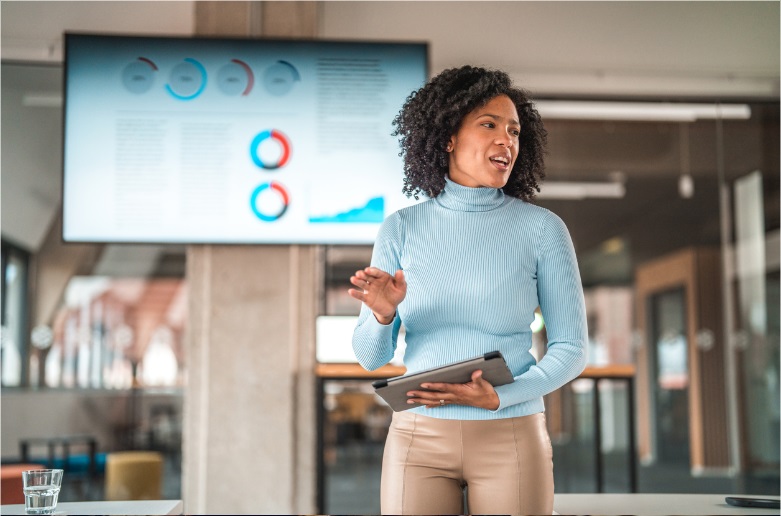 Fractional CIOs and CTOs: Leading Digital Transformation
