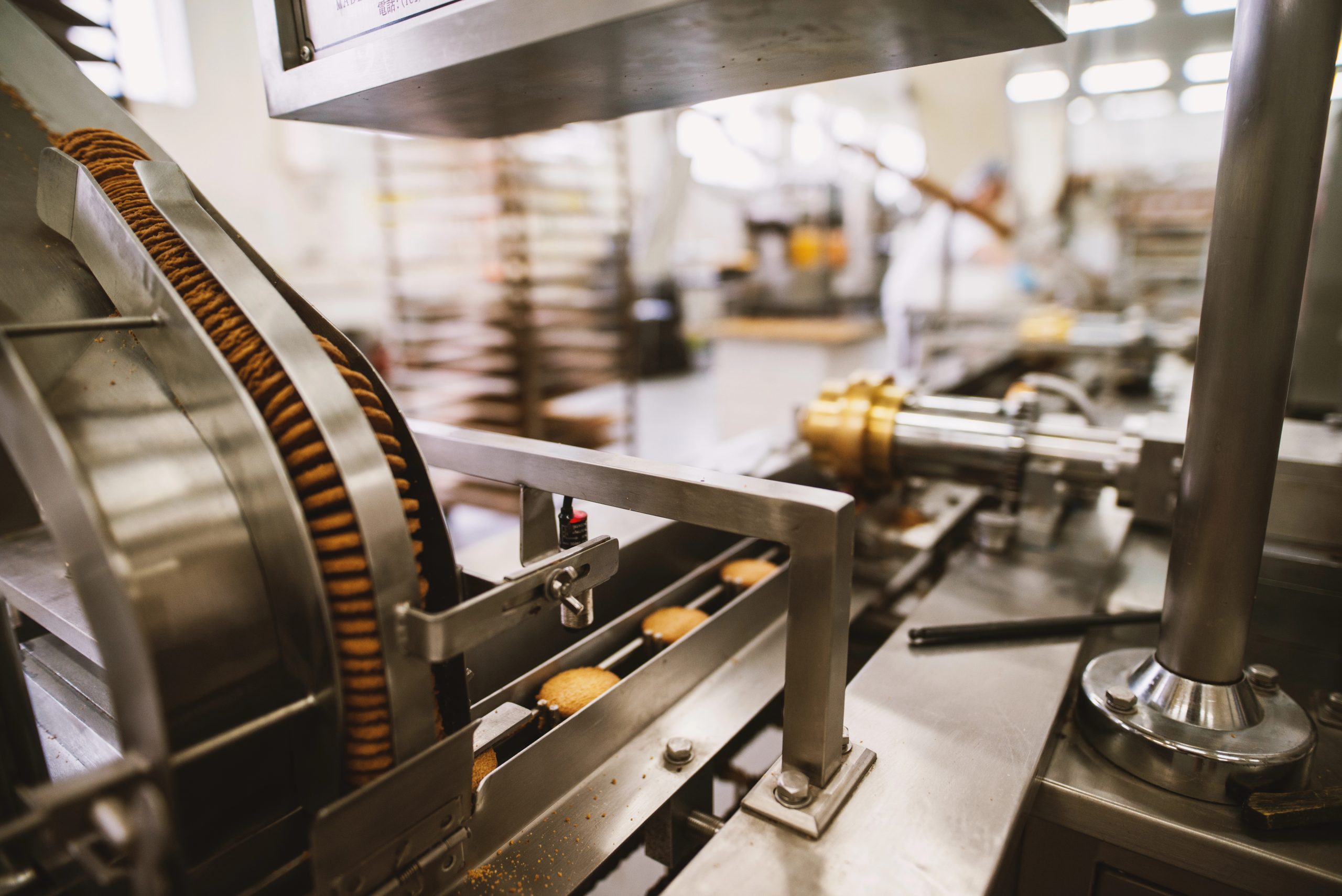 30% Cost Reduction Achieved Through Strategic IT Modernization in Manufacturing